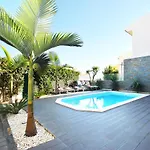 Waikiki - Moradia Familiar Com Bbq E Piscina Aquecivel Villa Albufeira