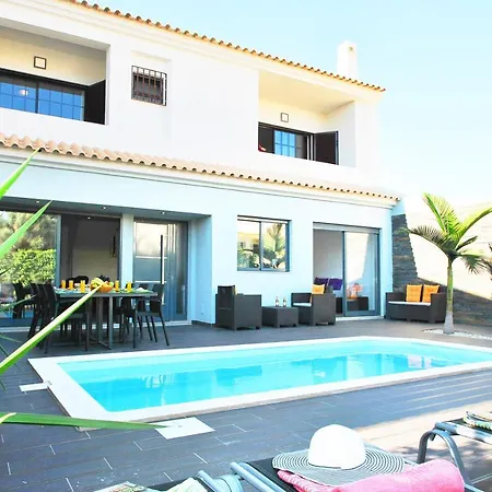 Waikiki By Algarve Vacation