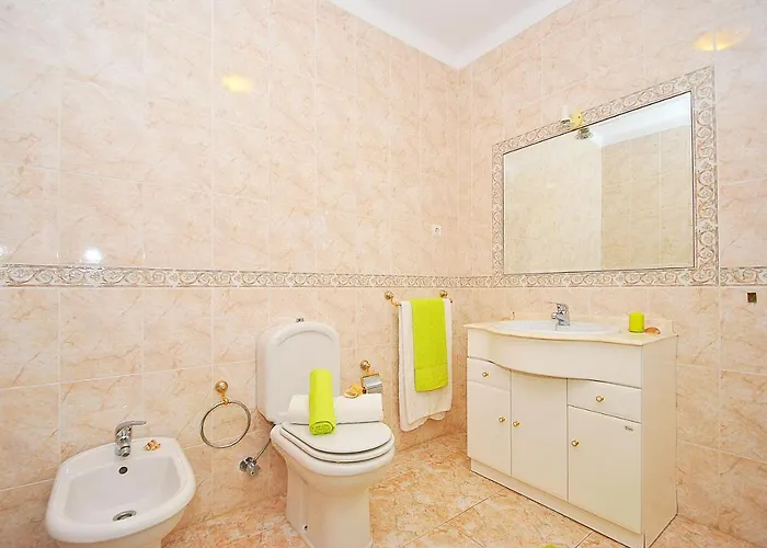 Waikiki By Algarve Vacation Villa *